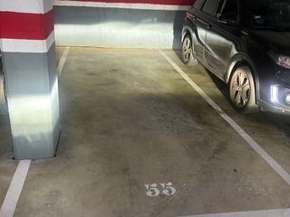 Autoparkplatz in Venta de garaje en calle martí codolar 9-11. Parquing en venta