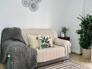 Piso en Filet de dins  47. Piso cuidado de 75 m² en el raval, con 2 dormitorios y proyecto