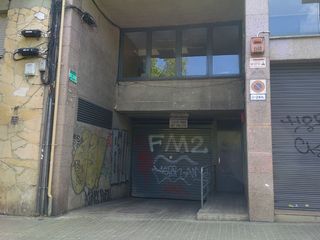 Lloguer Aparcament cotxe a Palomar 40. Buena maniobralidad
