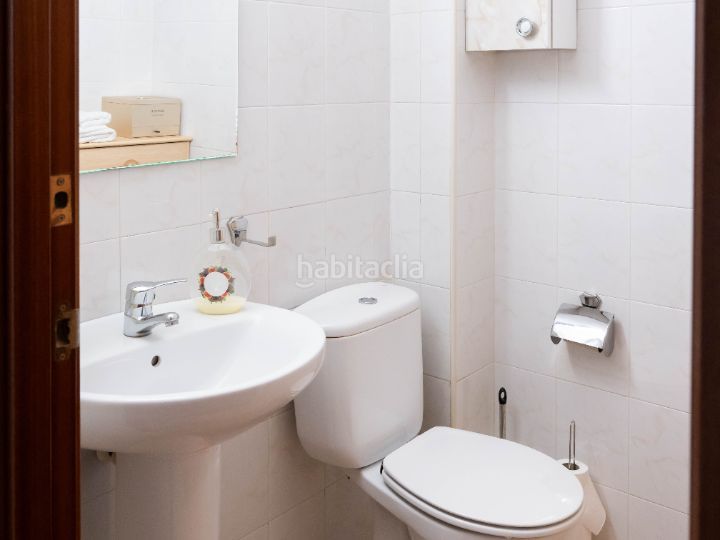 Foto 4c57d667-6e26-4aa4-8340-09fab1548bd4. Piso en carrer dr carles pol i aleu 38 pis exterior de 88 m² amb 3 habitacions, terrassa i ascensor a en Sort