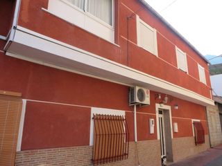 Casa a Calle ramón y cajal  1. Venta casa algezares