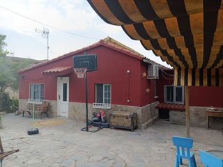 Casa en Carrer escolanets 42. Venta directa de particular, sin intermediarios