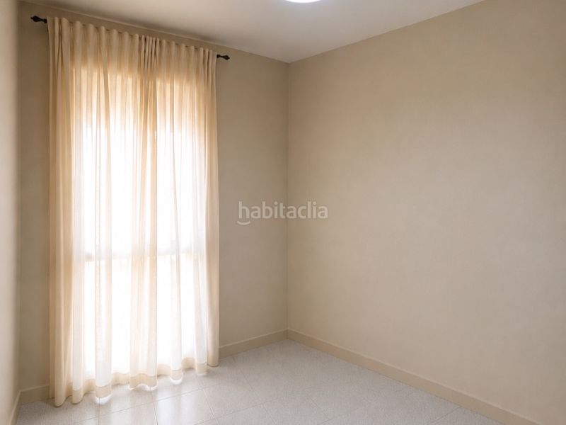 Foto 4f76fd58-f0d8-466e-9337-df911e578912. Àtic a calle algorin 6 a Cho - Parque de la Reina Arona