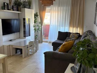 Piso en Avenida agustín bálsamo 4. Piso de 3 dormitorios, 2 baños y garaje.