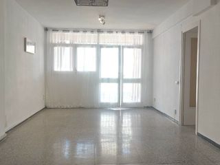 Piso en Carrer de narcís monturiol 201