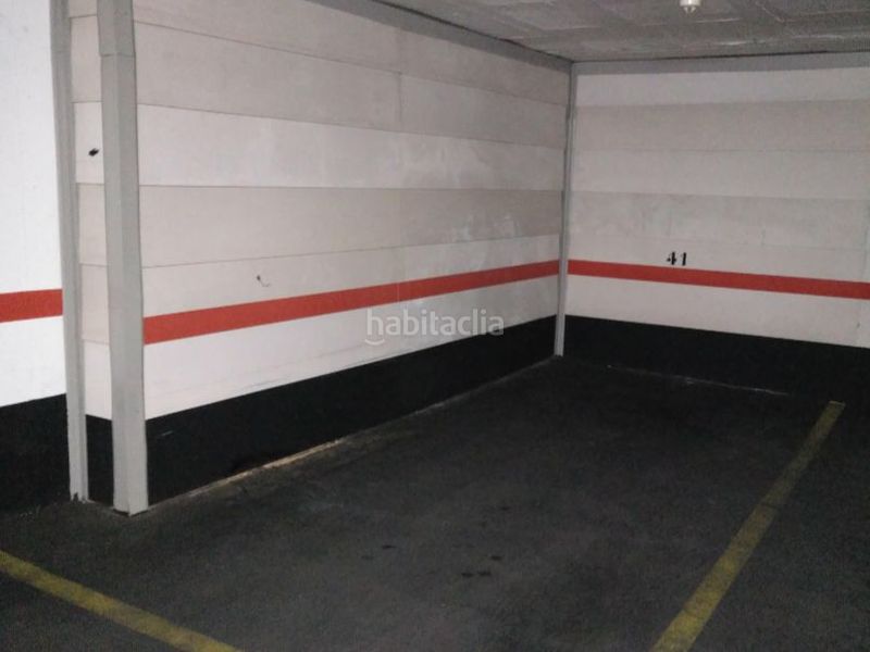 Foto 7003d213-c682-404e-b308-cbeb04d4001b. Miete autoparkplatz in carrer sant genís 17 in Barri del Centre Terrassa