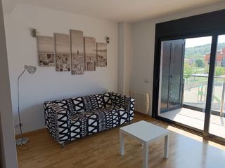 Rent Duplex in Carrer del mil·lenari 30. Lugar tranquilo y familiar en un pueblo cerca de vic