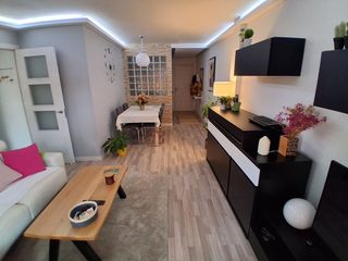 Flat in Passeig can ferrer del mas 5. Piso en venta renovado