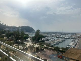 Lloguer Pis a Passeig pau casals 62. Piso en la playa . vistas espectaculares al mar