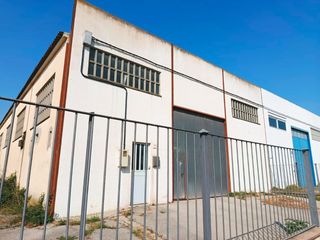 Nave industrial en Carrer tavertet 14. Magatzem industrial situat al polígon industrial malloles de vic