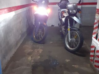Rent Motorcycle parking in Terraplé  38. Alquiler plaza moto