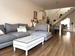 Dúplex a Carrer volcà pedra aguda 57b. Ático dúplex con vistas en olot