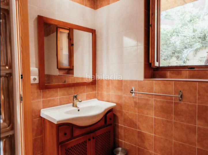 Foto b85d6ff1-9444-47a6-b3ff-085866b0d3b7. Tríplex a cavite 26 d a Malva Rosa Valencia