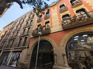 Pis a Carrer de la cera 55. Precioso piso en el corazón de barcelona