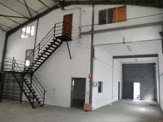 Bâtiment à usage industriel à Avda chinales  25. Nave industrial en cordoba