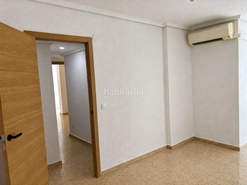 Foto 34e2ee47-2155-4a3e-aff5-2740a470c508. Piso en carrer cervantes 40 magnífico piso en calle cervantes en Burjassot