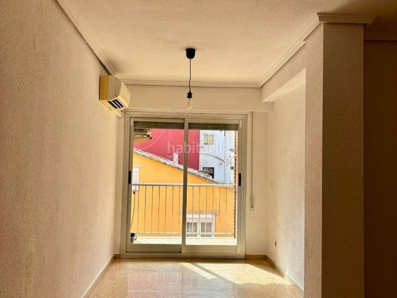 Foto 352b15f2-a146-47fe-849f-e67f1555822b. Piso en carrer cervantes 40 magnífico piso en calle cervantes en Burjassot