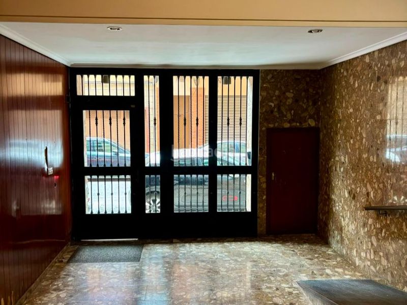 Foto c7096d91-7cb1-470b-971d-4621c56844f5. Piso en carrer cervantes 40 magnífico piso en calle cervantes en Burjassot