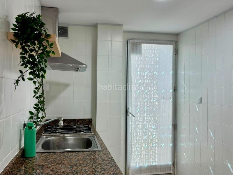 Foto eb0c0a75-2525-4035-b89f-0fb846ec42e2. Piso en carrer cervantes 40 magnífico piso en calle cervantes en Burjassot