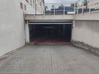 Lloguer Aparcament cotxe a Carrer josep tarradellas 15. Plaza de parquing amplia