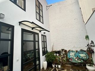 Semi detached house in Passatge cal benet 3. Casa de pueblo con encanto