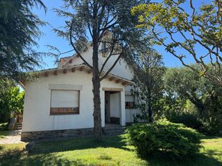 Casa a Carrer gladiol 1. Venta de casa o chalet independiente