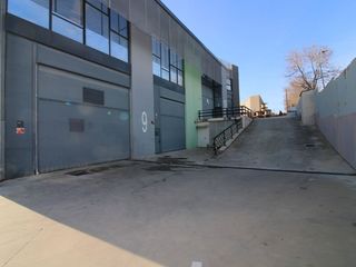 Lloguer Nau industrial a Cami ral 6. Nave industrial en alquiler en muy buenas condiciones
