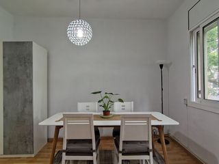 Flat in Joaquim valls 90. 2 dorm, 60m2, 2a planta exterior
