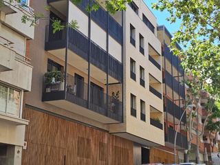 Flat in Calle santaló 141. Exclusiva oportunidad de inversión en galvany/santalo