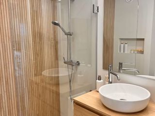 Rent Penthouse in Av/palfuriana 10. Piso reformado con terraza y vistas al mar · alquiler de tempora