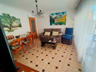 Lloguer Pis a Avda lluis companys  29. Vivienda ideal para vivir en tranquilidad.