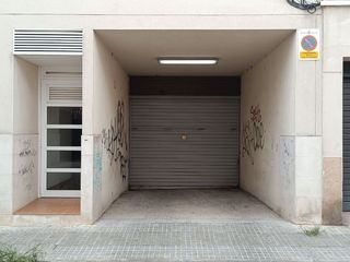 Aparcament cotxe a Carrer de la mare de déu de l'esperança 83. Parking can anglada