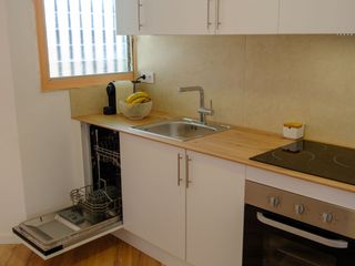 Piso en Bassegoda 13. Piso monoambiente con terraza de 35 m² en santa eugènia, girona