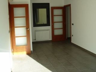 Rent Flat in Llinars 61. Alquiler de piso en cardedeu