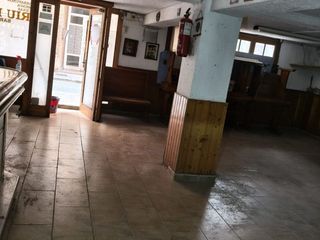 Local commercial à Carrer muralla 28. Locales en venta en torredembarra, buena oportunidad para invers