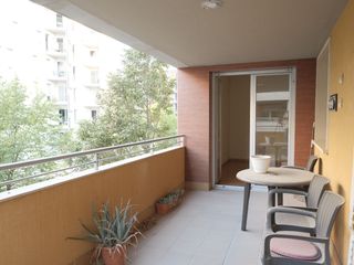 Piso en Carrer del molí d'en saborit 8. Pis de 79 m² en finca de 2009 amb ascensor, en una zona tranquil