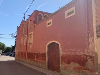 Bauernhof in Carrer major 30. Casa cantonera de 430 metres quadrats amb terrasses i gran poten