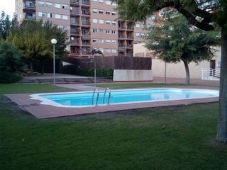 Lloguer Pis a Avenida països catalans 38. Alquiler anual reus