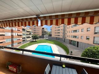 Pis a Carrer de joan pagès 9. Piso reformado ronda sant ramon con piscina