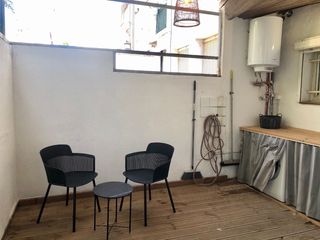 Rent Flat in Carrer de l'atlàntida 12. Espectacular piso reformado con terraza de 20 m², chimenea y 2 b