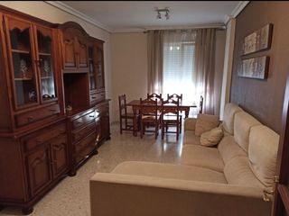 Lloguer Pis a Cardenal cisneros  60. Bonito piso para comenzar