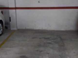 Aparcament cotxe a Carrer berga 68. Inversión en parking, seguro y rentable