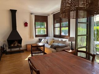 Lloguer Planta baixa a Cereja 18. Preciosa planta baja en llivia