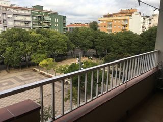 Miete Etagenwohnung in Plaza santa eugenia  6. Piso exterior con ascensor