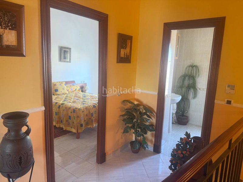 Foto c9659c5b-d77d-4c37-9848-3b7179694966. Semi detached house in médico rafael molero cabrilla 12 in Posadas