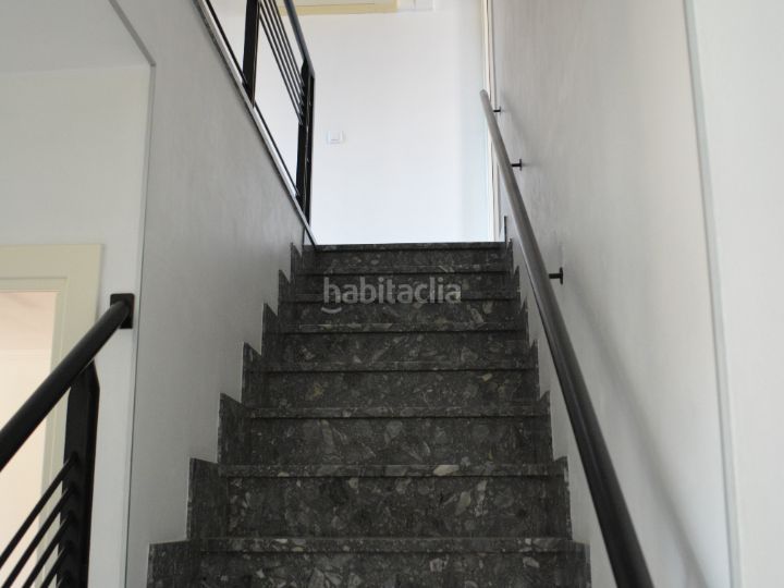 Foto 06c4b230-7619-4966-9113-3eaef43e2422. Casa adosada en avinguda de la sort 3 casa adosada con jardín en l’albagés en Albagés (L´)