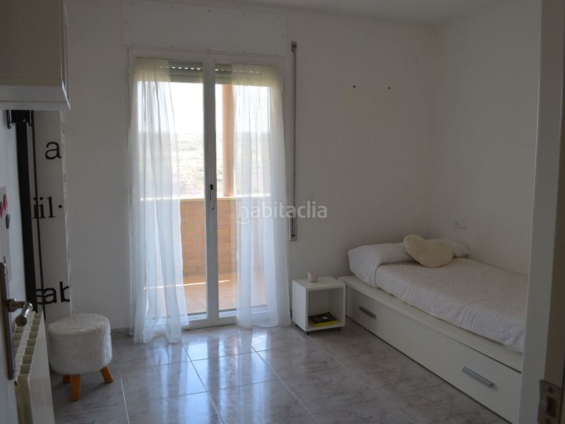 Foto bbef77b7-9c9e-44c4-b665-5cdfc1b79634. Casa adosada en avinguda de la sort 3 casa adosada con jardín en l’albagés en Albagés (L´)