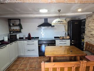 Country house in Carretera fuen del cepo 31. Si buscas tranquilidad esta es la casa.