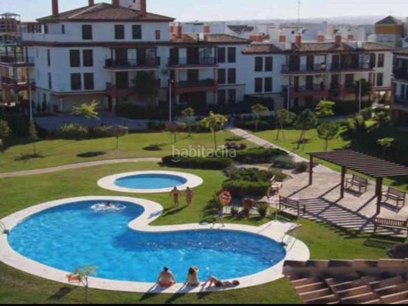 Foto 0d414877-7f17-4e96-be16-3cd5ece52f3f. Etagenwohnung in avda. juan pablo ii in Costa Esuri Ayamonte