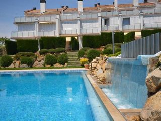 Haus in Avinguda sant pol 48. Casa paraeada s´agaró espectacular con seguridad privada